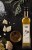 Aromatyzowany_olej_porowy_w_szklanej_miseczce_gotowy_do_degustacji_z_pieczywem